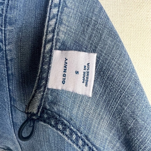 SOLD 🚨‼️‼️Old Navy Blue Denim Dress - Picture 10 of 13